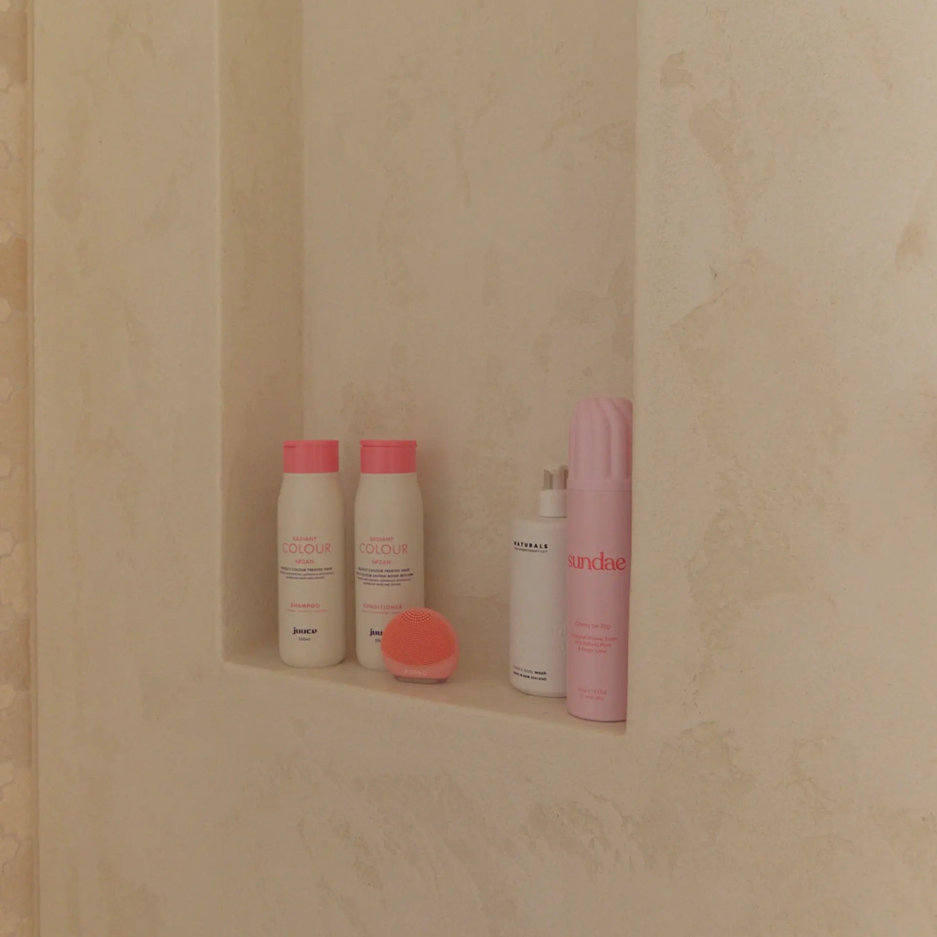 Juuce Radiant Colour Shampoo & Conditioner 300ml Duo